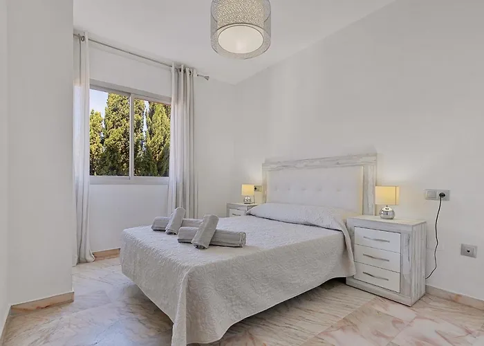 Solana Hispanidad Apartment